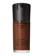 Studio Fix Fluid Broad Spectrum Foundation Spf 15 Foundation Sminke MA...