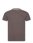 Essential Logo Emb Tee Tops T-shirts Short-sleeved Brown Superdry